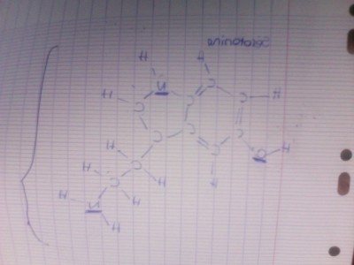 C'est la formule dévéloppée de la sérotonine, j'ai souligné les N ou O